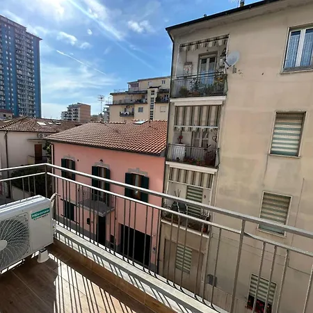 Casa Mare Trento Apartment *